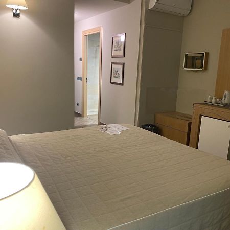 Hotel Monteverde 阿奎泰尔梅 外观 照片