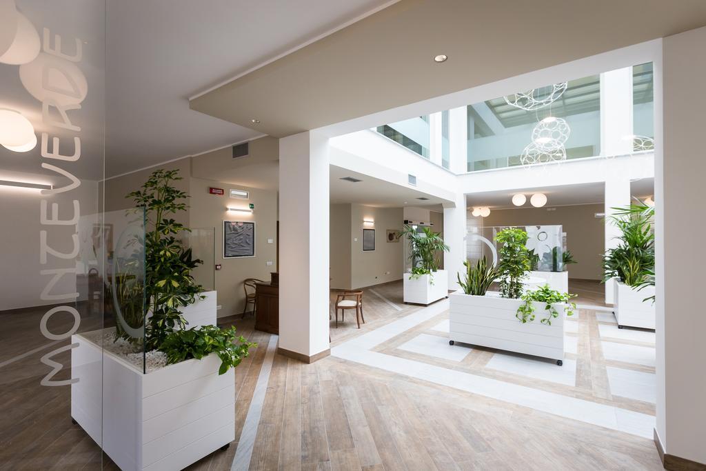 Hotel Monteverde 阿奎泰尔梅 外观 照片